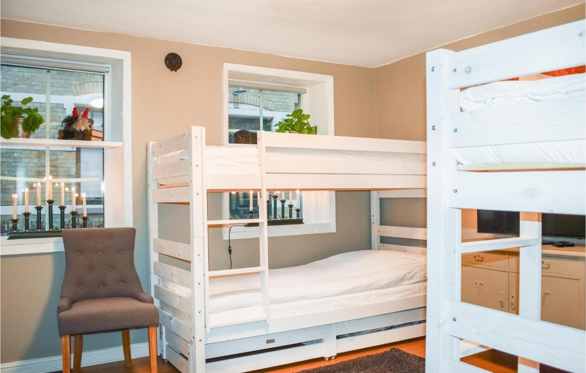 Apartment 1 Bedroom Amazing In *