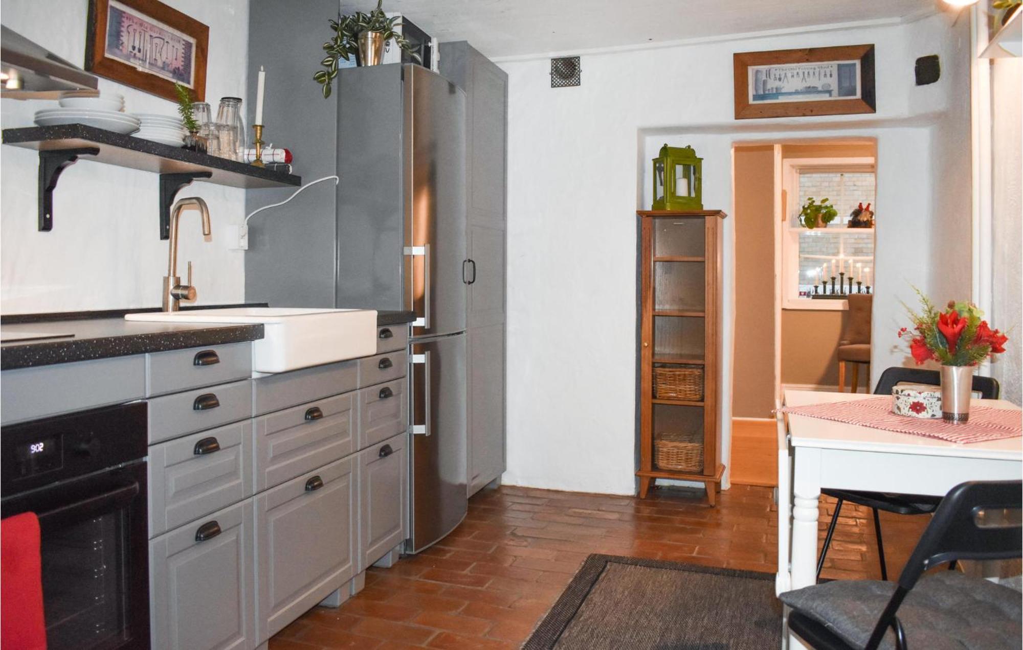 1 Bedroom Amazing In Huoneisto *